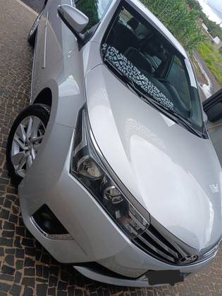 TOYOTA COROLLA 1.8 GLI 16V FLEX 4P AUTOMÁTICO TOYOTA COROLLA 1.8 GLI 16V FLEX 4P AUTOMÁTICO